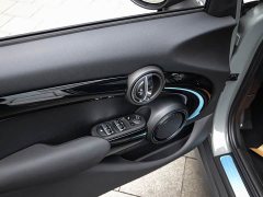 BMW MINI 2.0T COOPER S Classic 5-Door - ფოტო 15