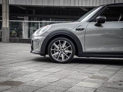 BMW MINI 2.0T COOPER S Classic 5-Door - ფოტო 7