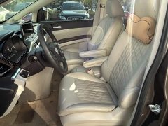 Buick GL8 Land Business Class Smart Edition - ფოტო 12