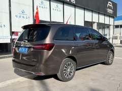 Buick GL8 Land Business Class Smart Edition - ფოტო 4