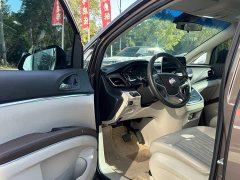 Buick GL8 Land Business Class Smart Edition - ფოტო 7