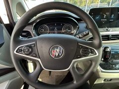 Buick GL8 Land Business Class Smart Edition - ფოტო 9