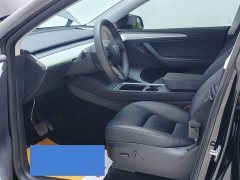 Tesla Model Y Rear-Wheel Drive - ფოტო 6