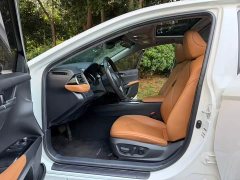 Toyota Camry 2021 Hybrid 2.5L HGVP Leading Edition - ფოტო 6