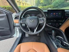 Toyota Camry 2021 Hybrid 2.5L HGVP Leading Edition - ფოტო 9