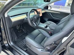 Tesla Model Y Rear-Wheel Drive - ფოტო 16