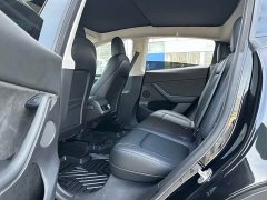 Tesla Model Y Rear-Wheel Drive - ფოტო 18