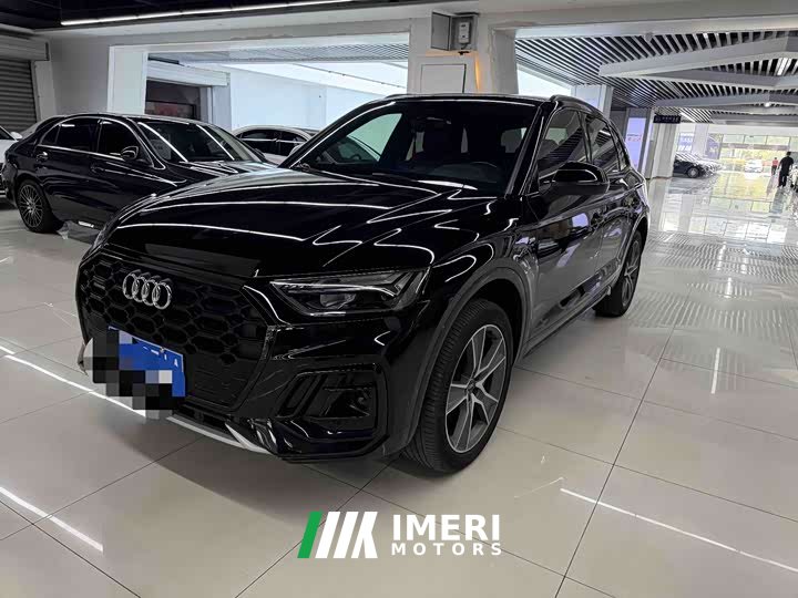 Audi Q5L 40 TFSI Luxury Dynamic - ავტომობილი ჩინეთიდან
