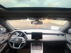 BYD Qin Plus DM-i 210KM Entry-Level - ფოტო 14