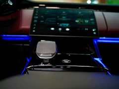 Land Rover Range Rover Sport 400PS Dynamic SE - ფოტო 17