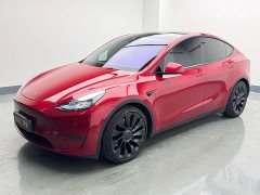 Tesla Model Y Performance All-Wheel Drive - ფოტო 1