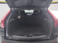 Cadillac XT4 28T FWD Luxury - ფოტო 4