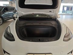 Tesla Model Y Rear-Wheel Drive - ფოტო 10