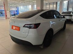 Tesla Model Y Rear-Wheel Drive - ფოტო 7