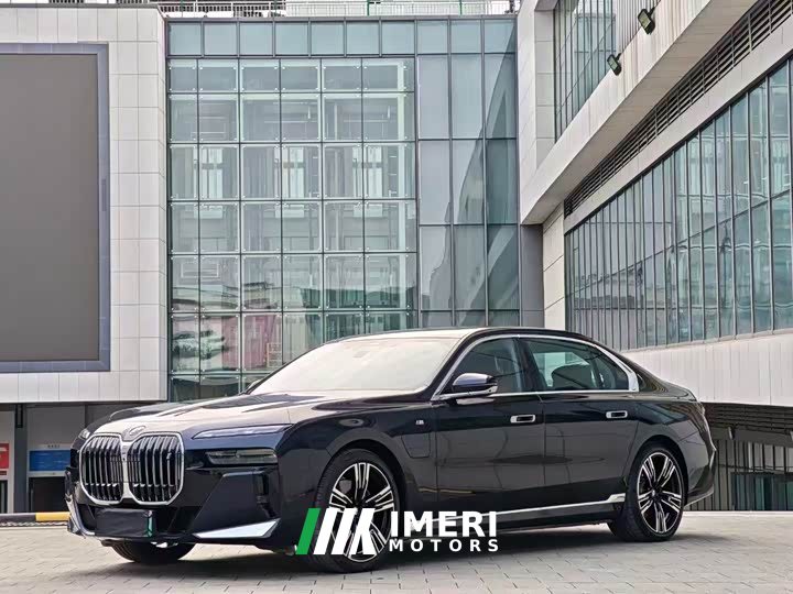 BMW i7 2023 eDrive50L Leading M Sport Package - ავტომობილი ჩინეთიდან