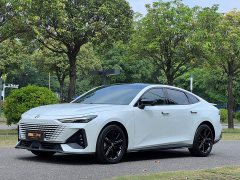 Changan UNI-V 2023 1.5T Premium - ფოტო 1