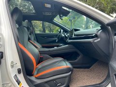 Changan UNI-V 2023 1.5T Premium - ფოტო 19