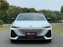 Changan UNI-V 2023 1.5T Premium - ფოტო 2