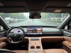 Leapmotor D19 Extended Range 500 Deluxe Edition Six-Seater - ფოტო 4