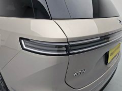 NIO ES8 Six-Seat Executive Luxury Edition - ფოტო 15