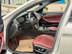 BMW 5 Series 530Li Premier M Sport Package - ფოტო 4