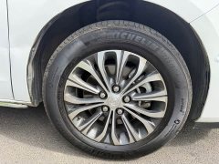 Buick GL8 Land Business Class Intelligent Premium Edition - ფოტო 4