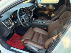 Volvo S60 T4 Smart Luxury Edition - ფოტო 8