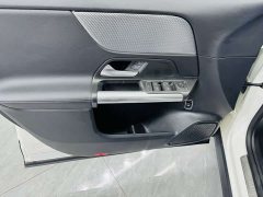 Mercedes-Benz GLA 180 - ფოტო 8