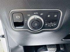 Mercedes-Benz GLA 180 - ფოტო 9