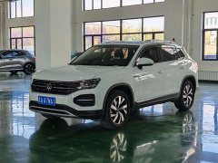 Volkswagen Taos 280TSI FWD Luxury Smart Connected Edition - ფოტო 1