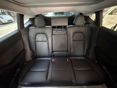 Tesla Model Y Rear-Wheel Drive - ფოტო 13
