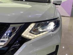 Nissan Qashqai 2.5L CVT 4WD XL ITS Luxury Pilot Edition - ფოტო 4