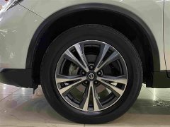 Nissan Qashqai 2.5L CVT 4WD XL ITS Luxury Pilot Edition - ფოტო 5