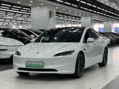 Tesla Model 3 Rear-Wheel Drive - ფოტო 1