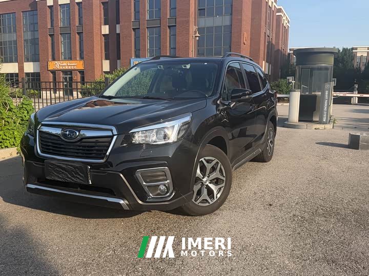 Subaru Forester 2.0i Deluxe Edition EyeSight