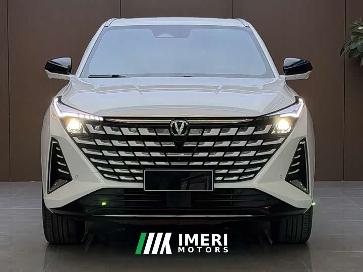 Changan UNI-Z 1.5T Premium Edition - ავტომობილი ჩინეთიდან