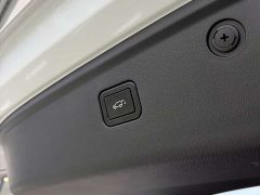 Changan UNI-Z 1.5T Premium Edition - ფოტო 11