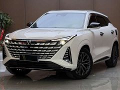 Changan UNI-Z 1.5T Premium Edition - ფოტო 2