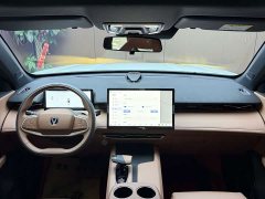 Changan UNI-Z 1.5T Premium Edition - ფოტო 9