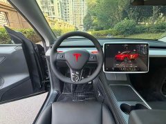 Tesla Model Y Long Range All-Wheel Drive - ფოტო 8