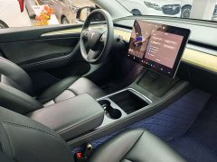 Tesla Model Y 2022 Facelift Rear-Wheel Drive - ფოტო 10