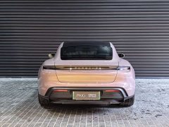 Porsche Taycan - ფოტო 18