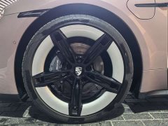 Porsche Taycan - ფოტო 4