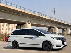 Honda Elysion 2.0L e:HEV Elite - ფოტო 3