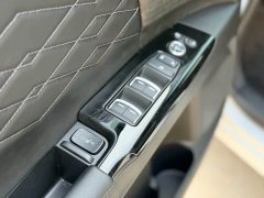 Honda Elysion 2.0L e:HEV Elite - ფოტო 9