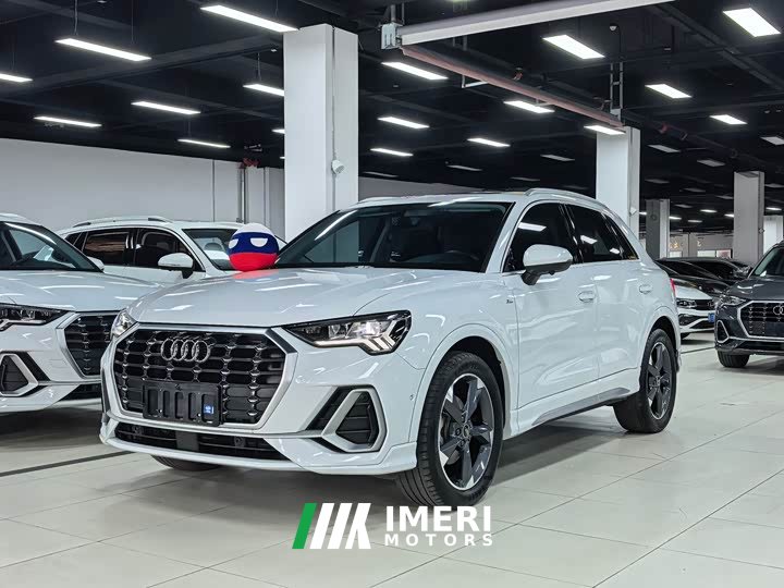 Audi Q3 35 TFSI Sport Dynamic Edition 1.4T