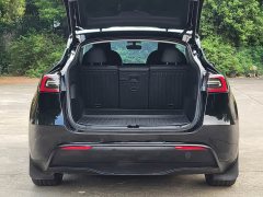Tesla Model Y 2022 Facelift Rear-Wheel Drive - ფოტო 17