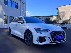 Audi A3 2023 Facelift Sportback 35 TFSI Fashion Sport - ფოტო 3