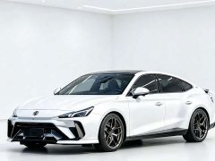 SAIC MG7 1.5T 300 DCT Elegance - ფოტო 1