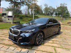 BMW 5 Series 530Li Premier M Sport Package - ფოტო 1
